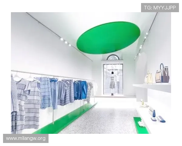 米兰品牌女装旗舰店新品上线,探索多样化设计风格满足不同女性的时尚需求 米兰品牌女装旗舰店新品上线,探索多样化设计风格满足不同女性的时尚需求